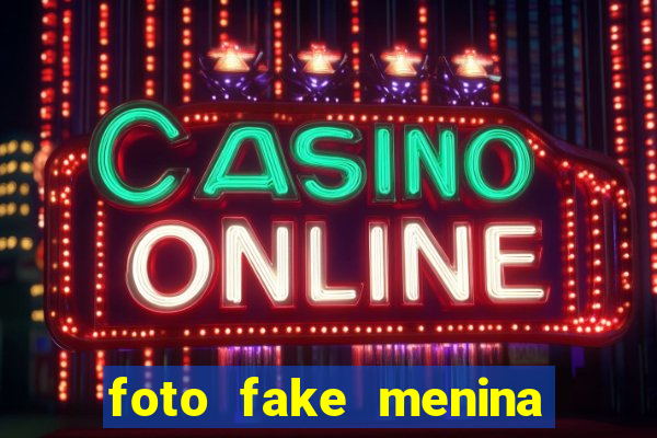 foto fake menina cabelo cacheado